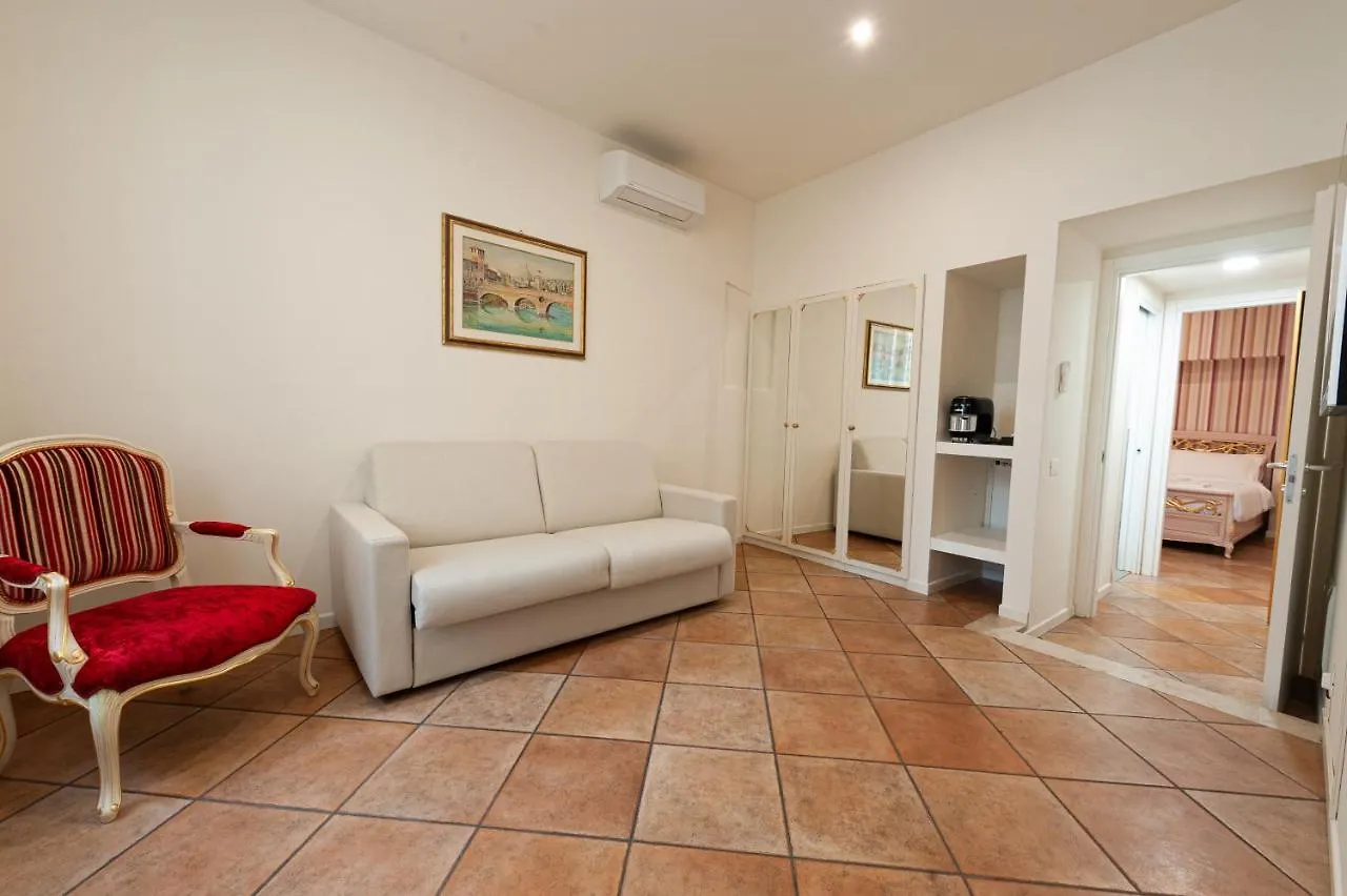 Residenza Catullo Otel Verona 0*,