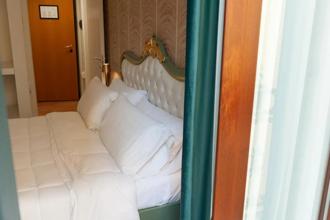 Konukevi Residenza Catullo Otel Verona