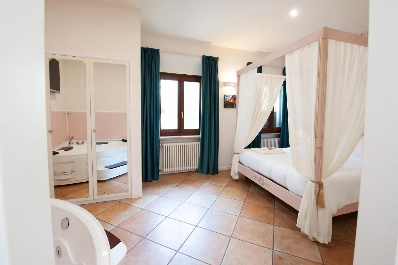 Residenza Catullo Otel Verona İtalya