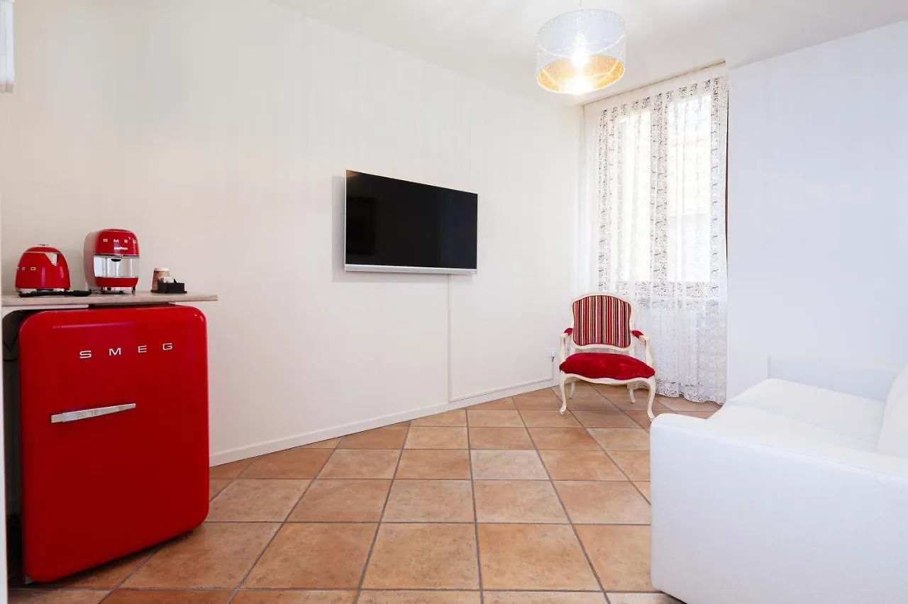 Konukevi Residenza Catullo Otel Verona