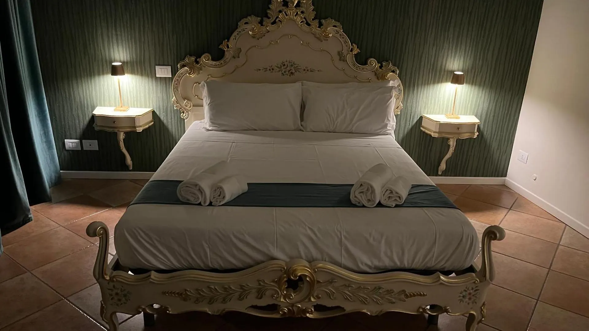 Konukevi Residenza Catullo Otel Verona