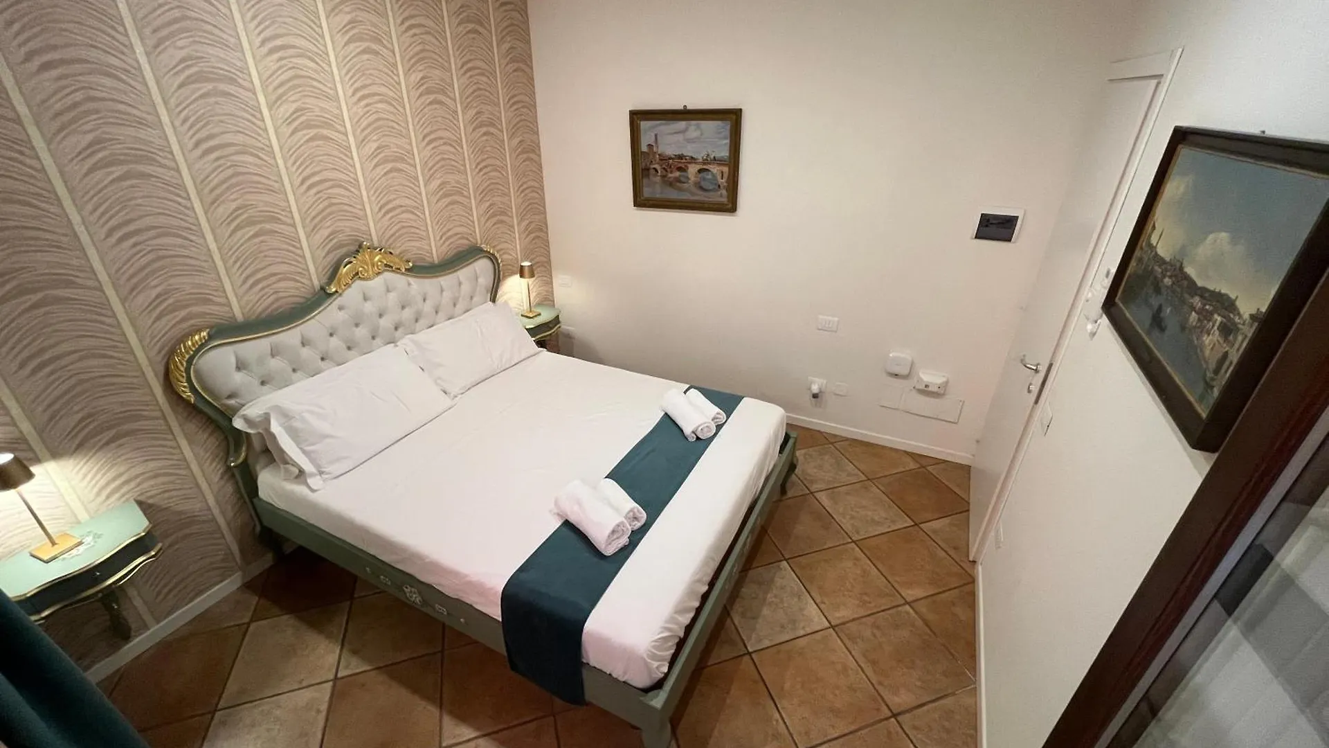 Konukevi Residenza Catullo Otel Verona